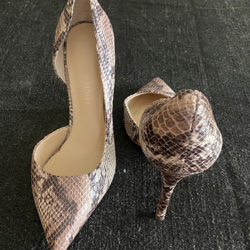 Boston Proper: heels